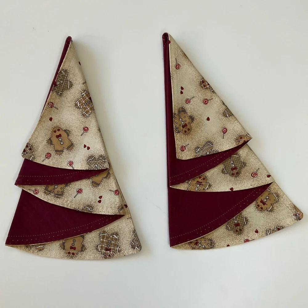 Set of Two Festive Handcrafted Gingerbread Print Christmas Tree Napkins